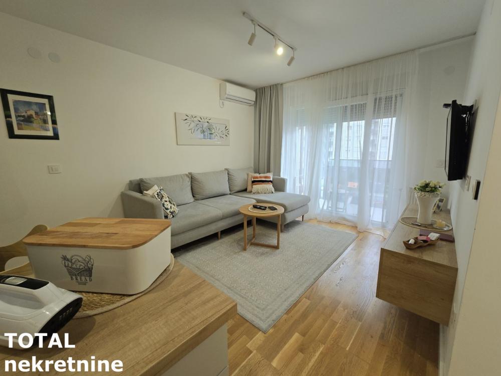 Slika 1 - Stan,NOVI SAD,NOVO NASELJE ŠONSI,kv: 58.00, € 200000, ID: 1099337