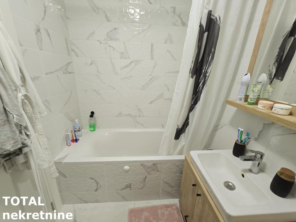 Slika 11 - Stan,NOVI SAD,NOVO NASELJE ŠONSI,kv: 58.00, € 200000, ID: 1099337