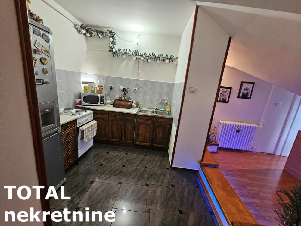 Slika 11 - Stan,NOVI SAD,NOVO NASELJE,kv: 73.00, € 160000, ID: 1099894