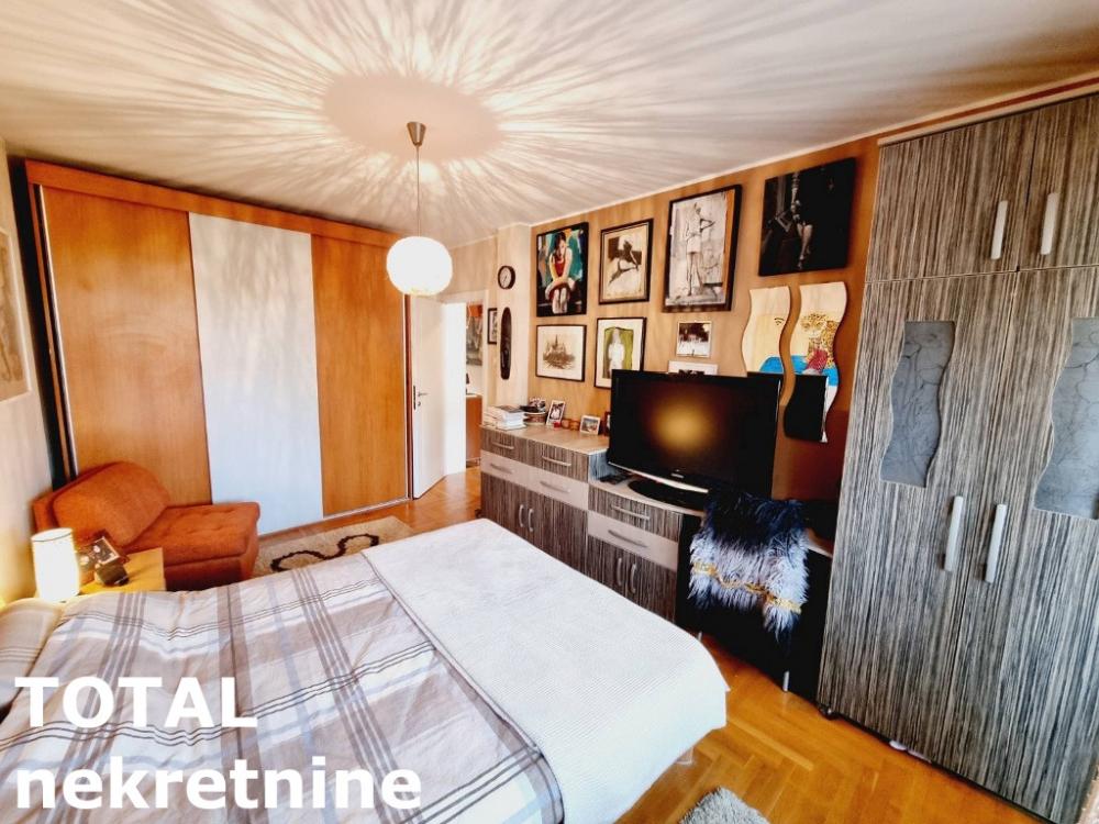 Slika 8 - Stan,NOVI SAD,BULEVAR,kv: 127.00, € 300760, ID: 1099477