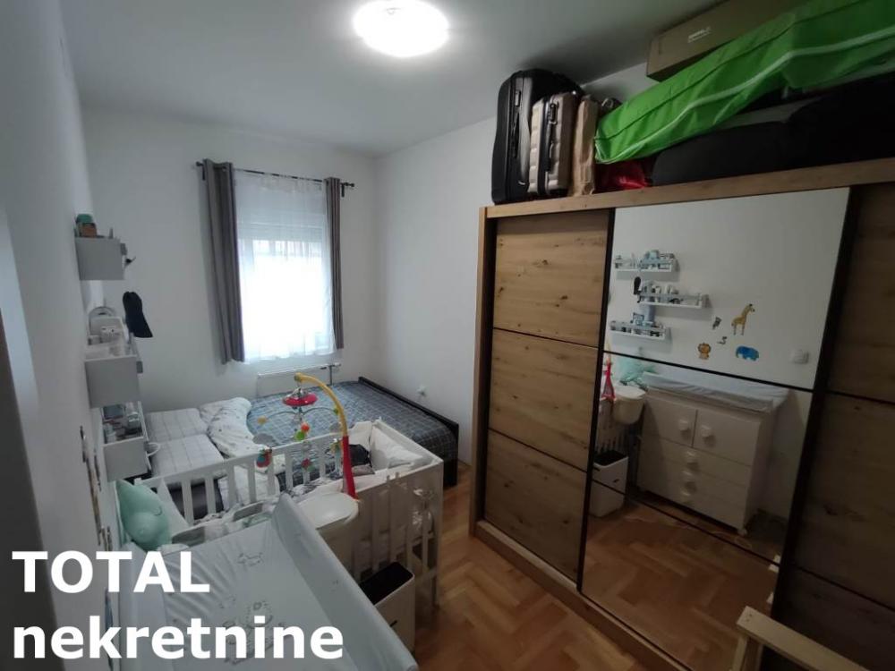 Slika 9 - Stan,NOVI SAD,BULEVAR PATRIJARHA PAVLA,kv: 46.00, € 110000, ID: 1099999