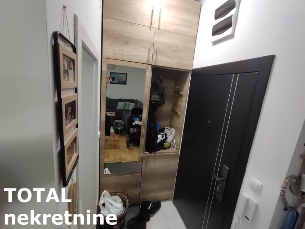 Slika 7 - Stan,NOVI SAD,BULEVAR PATRIJARHA PAVLA,kv: 46.00, € 110000, ID: 1099999