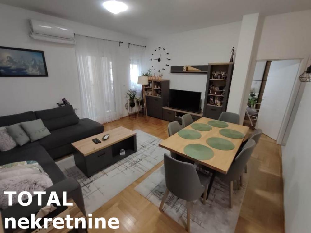 Slika 1 - Stan,NOVI SAD,BULEVAR PATRIJARHA PAVLA,kv: 46.00, € 110000, ID: 1099999