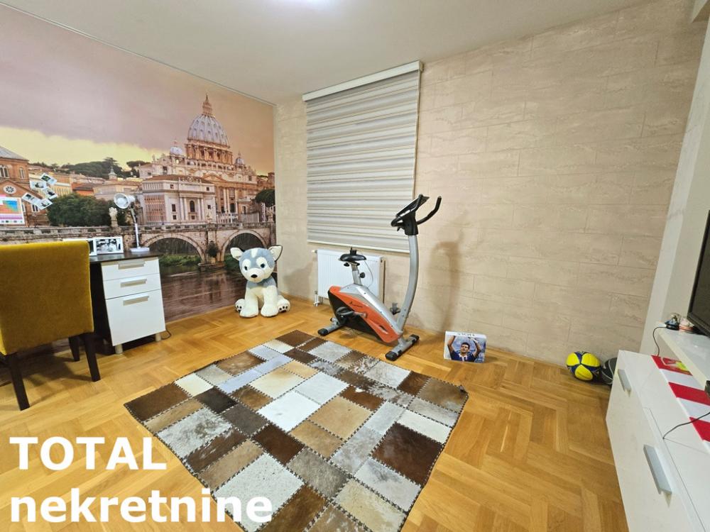 Slika 11 - Stan,NOVI SAD,GRBAVICA,kv: 95.00, € 265000, ID: 1099810