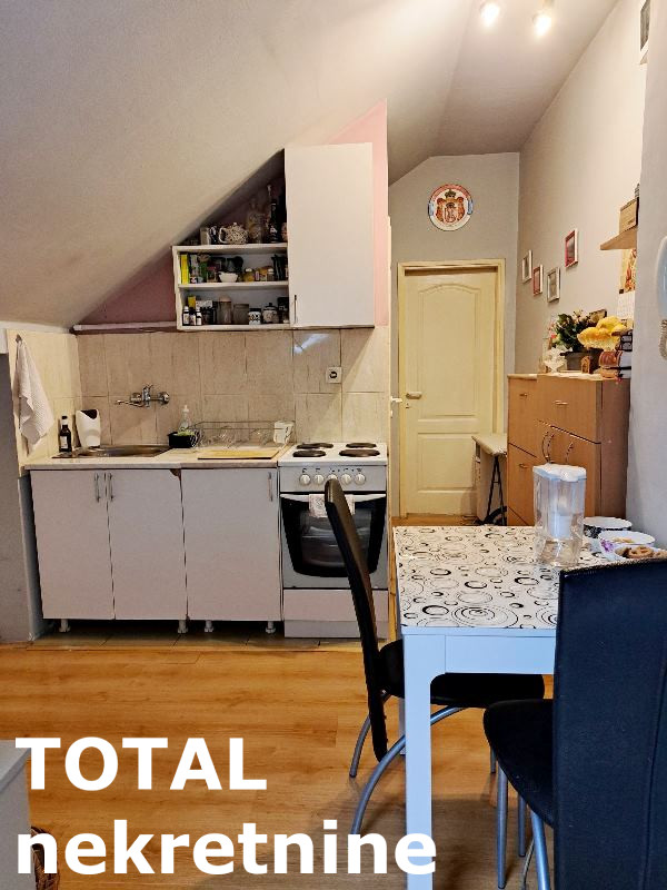 Slika 4 - Stan,NOVI SAD,TELEP,kv: 30.00, € 58000, ID: 1099807