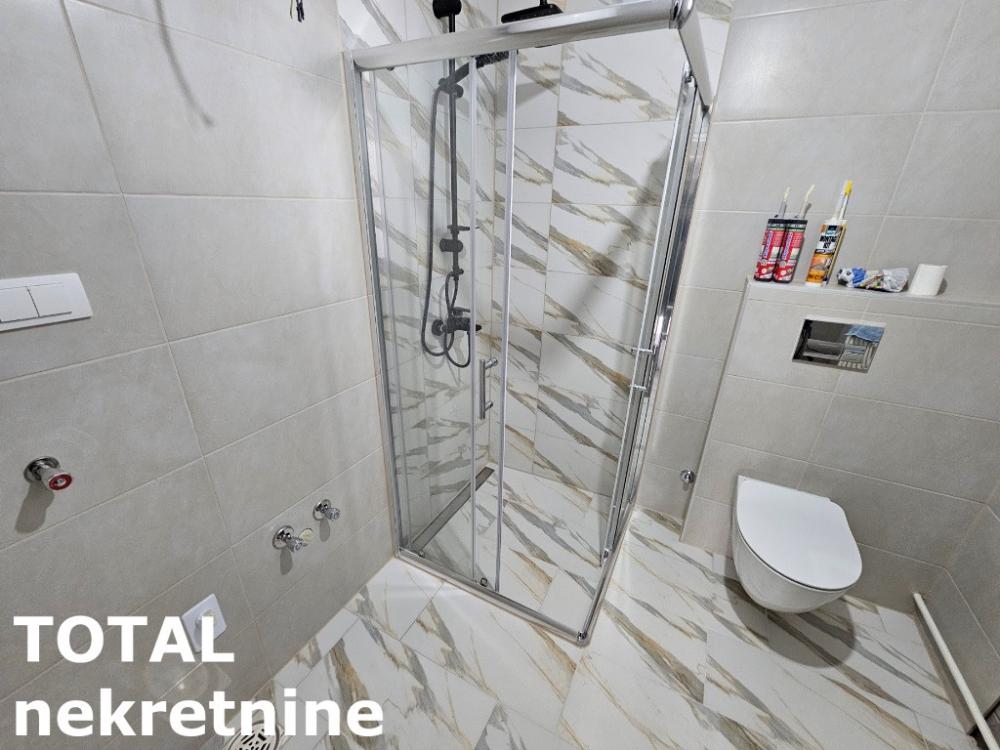 Slika 9 - Stan,NOVI SAD,BULEVAR,kv: 63.00, € 161400, ID: 1100087