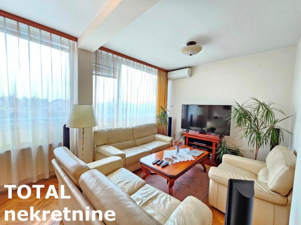 Glavna slika -Stan,NOVI SAD,CENTAR,kv: 148.00, € 244200, ID: 1100090