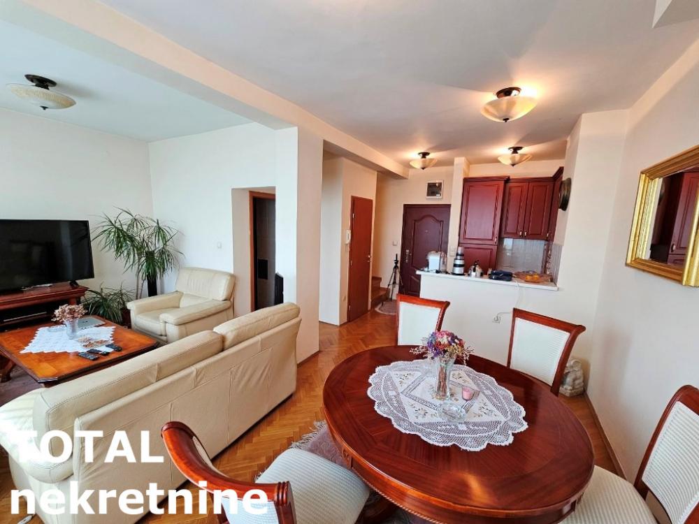 Slika 4 - Stan,NOVI SAD,CENTAR,kv: 148.00, € 244200, ID: 1100090