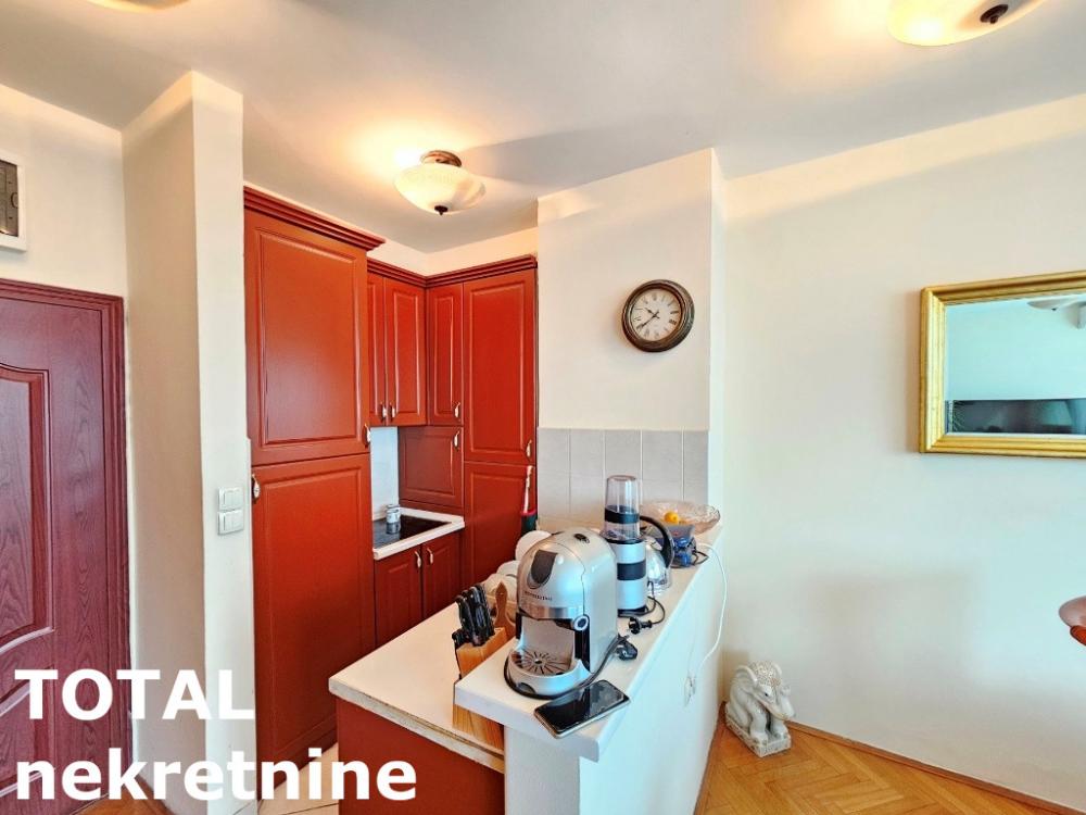 Slika 5 - Stan,NOVI SAD,CENTAR,kv: 148.00, € 244200, ID: 1100090