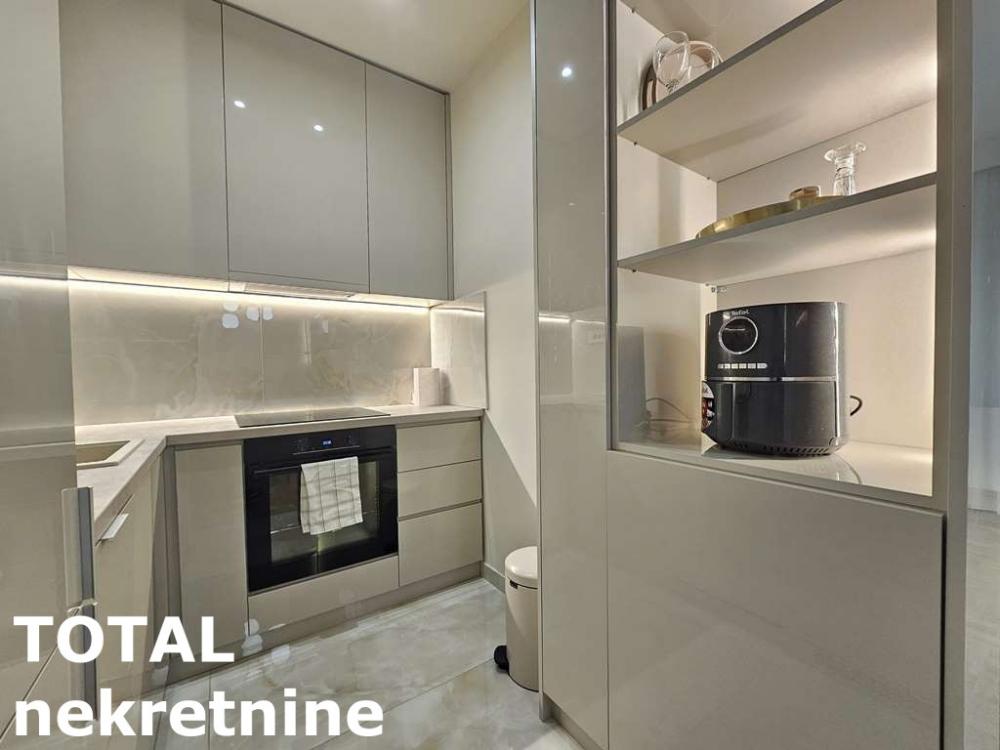 Slika 8 - Stan,NOVI SAD,GRBAVICA,kv: 50.00, € 200000, ID: 1100608