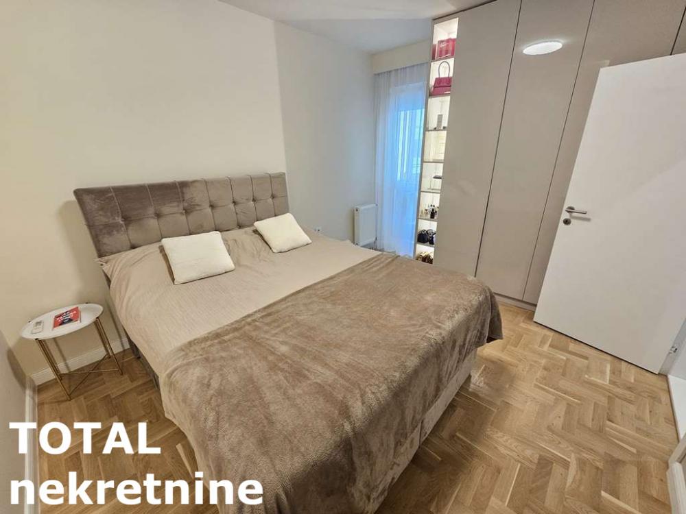 Slika 9 - Stan,NOVI SAD,GRBAVICA,kv: 50.00, € 200000, ID: 1100608