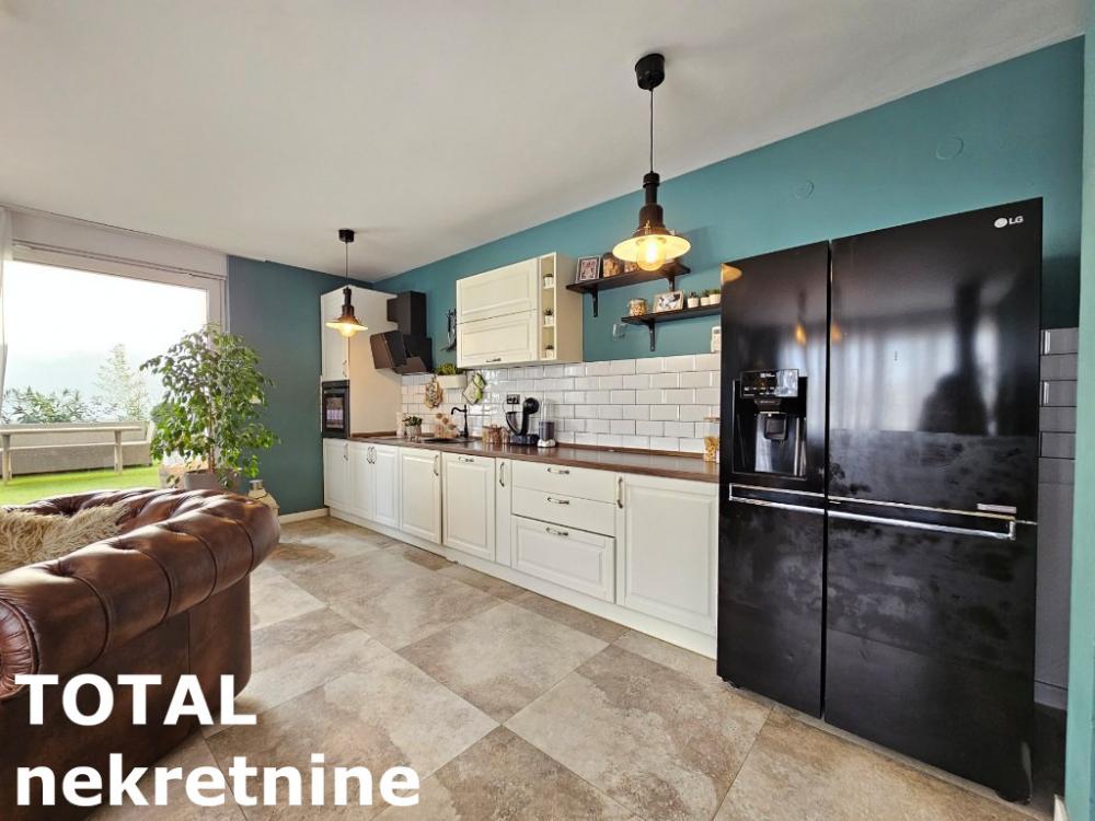 Slika 5 - Stan,NOVI SAD,TELEP,kv: 96.00, € 300000, ID: 1100200