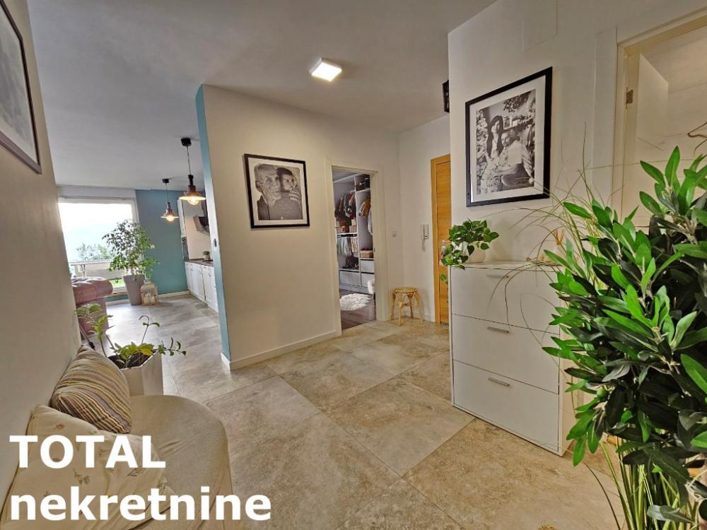 Slika 11 - Stan,NOVI SAD,TELEP,kv: 96.00, € 300000, ID: 1100200