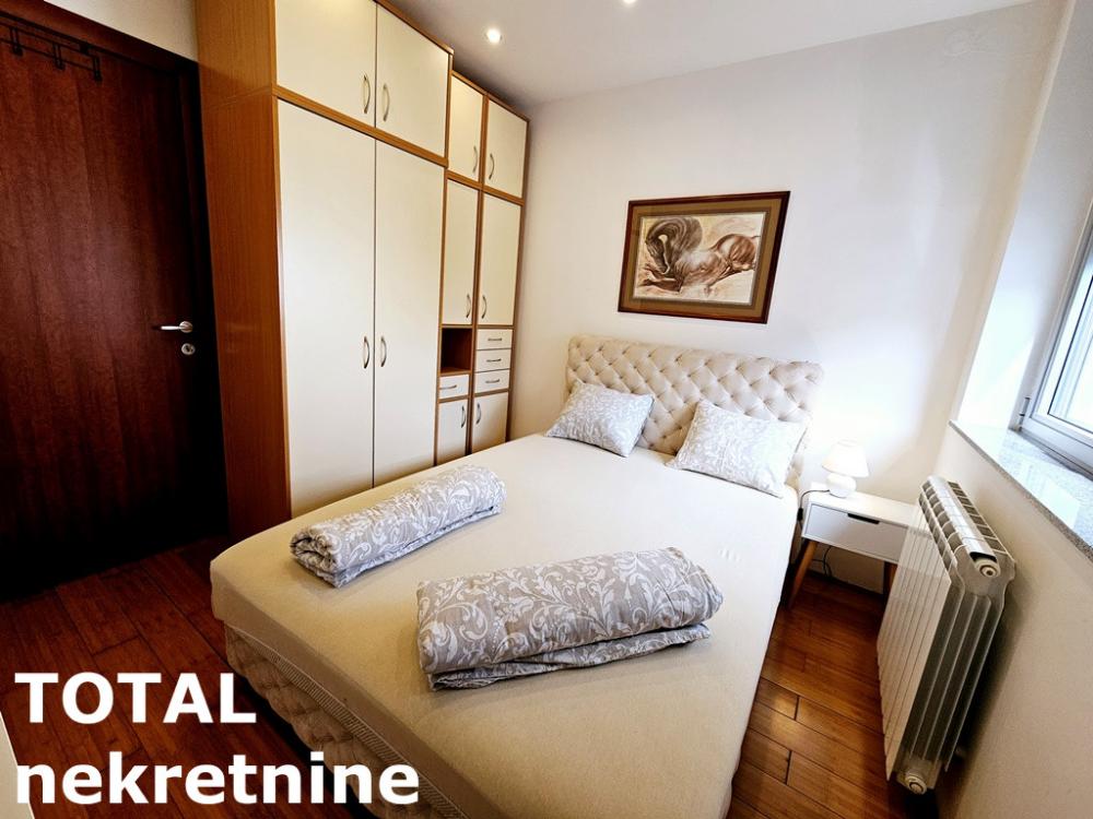 Slika 10 - Stan,NOVI SAD,CENTAR,kv: 31.00, € 108500, ID: 1100709