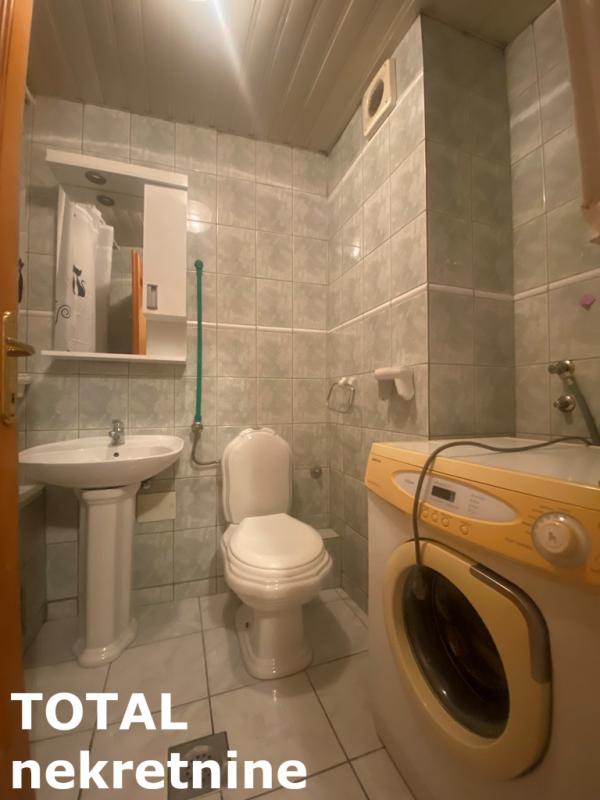 Slika 11 - Stan,NOVI SAD,BULEVAR,kv: 38.00, € 125000, ID: 1100875