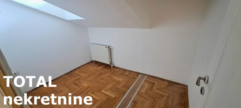 Slika 4 - Stan,NOVI SAD,CENTAR,kv: 56.00, € 146260, ID: 1100745