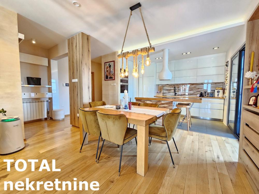 Slika 5 - Stan,NOVI SAD,CENTAR,kv: 132.00, € 500000, ID: 1100737