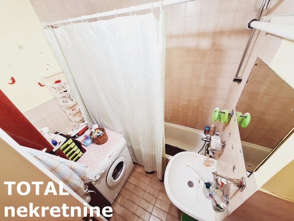 Slika 3 - Stan,NOVI SAD,NOVO NASELJE - ŠARENGRAD,kv: 46.00, € 105000, ID: 1098486