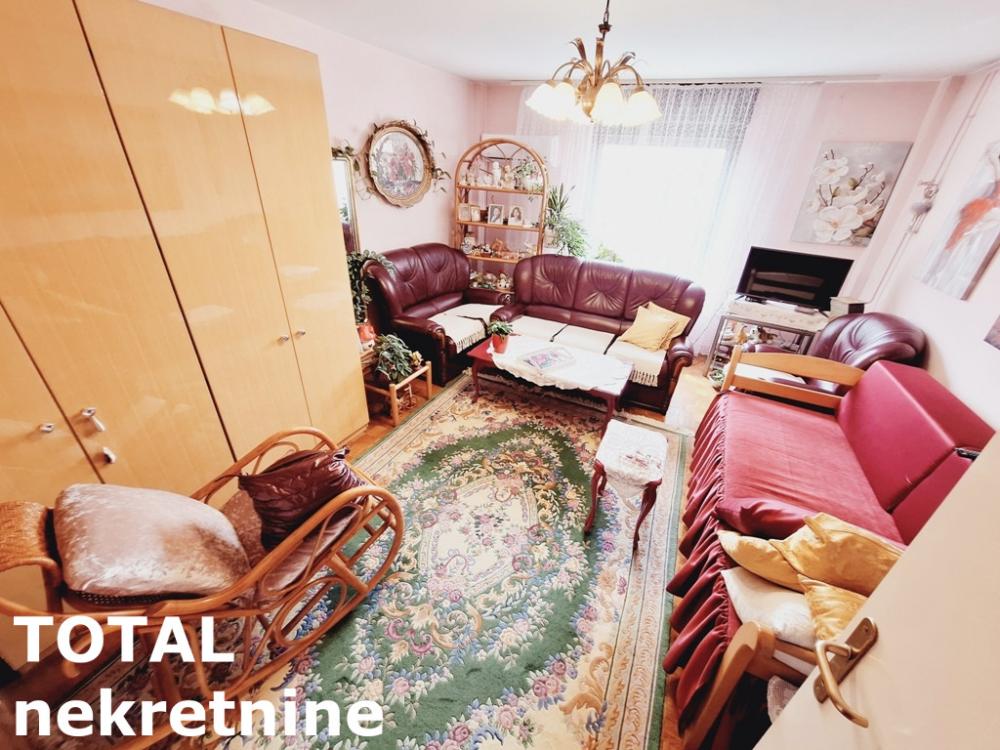 Slika 11 - Stan,NOVI SAD,NOVO NASELJE - ŠARENGRAD,kv: 46.00, € 105000, ID: 1098486