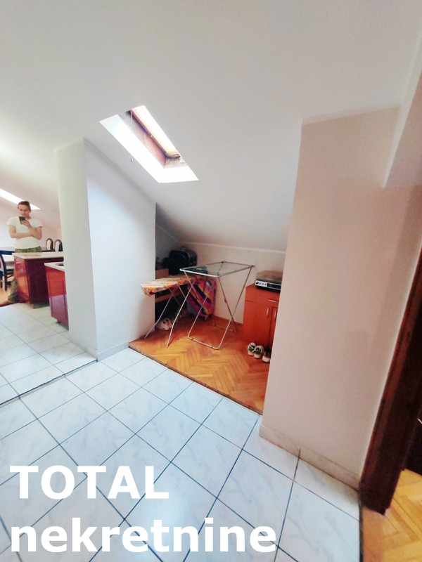 Slika 10 - Stan,NOVI SAD,BULEVAR,kv: 48.00, € 96000, ID: 1098663