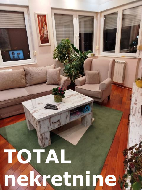 Slika 1 - Stan,NOVI SAD,BULEVAR EVROPE,kv: 66.00, € 165000, ID: 1098683