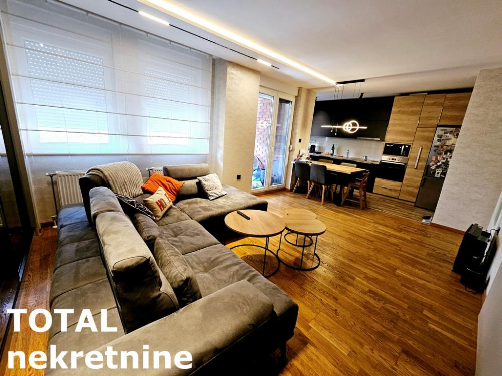 Slika 3 - Stan,NOVI SAD,BULEVAR PATRIJARHA PAVLA,kv: 84.00, € 235000, ID: 1100484