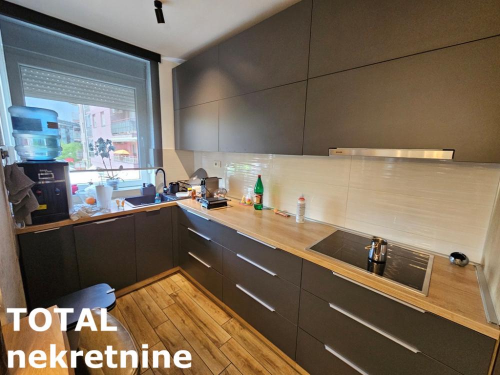 Slika 5 - Stan,NOVI SAD,BULEVAR PATRIJARHA PAVLA,kv: 84.00, € 235000, ID: 1100484