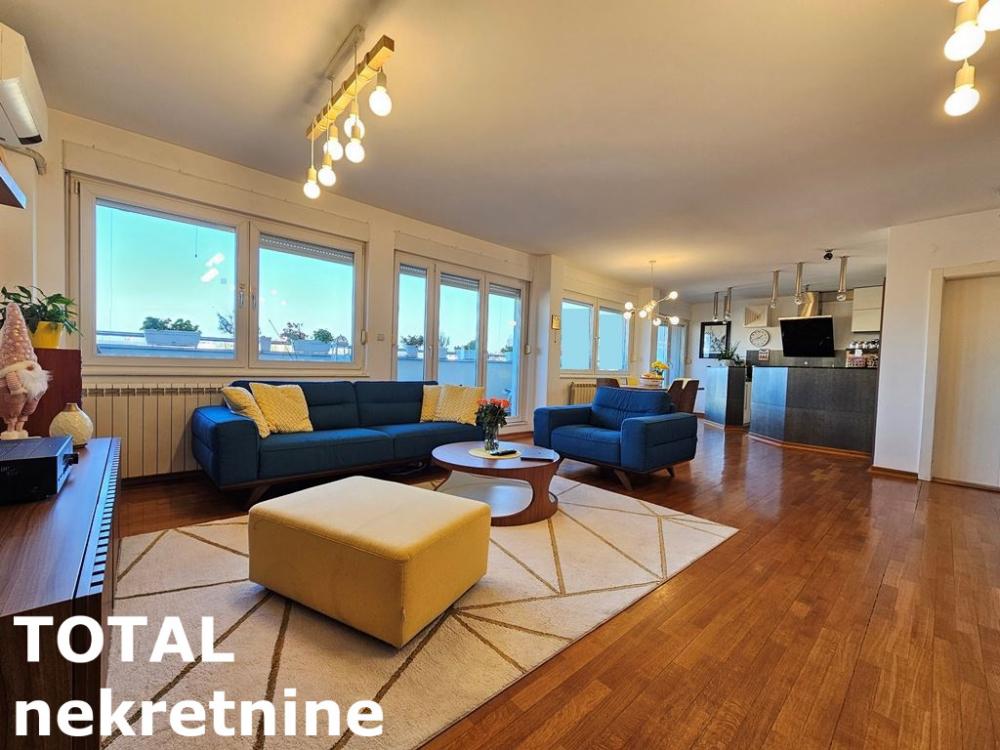 Slika 5 - Stan,NOVI SAD,CENTAR,kv: 112.00, € 350000, ID: 1098391