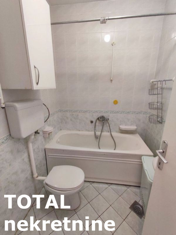 Slika 8 - Stan,NOVI SAD,GRBAVICA,kv: 56.00, € 147000, ID: 1100130