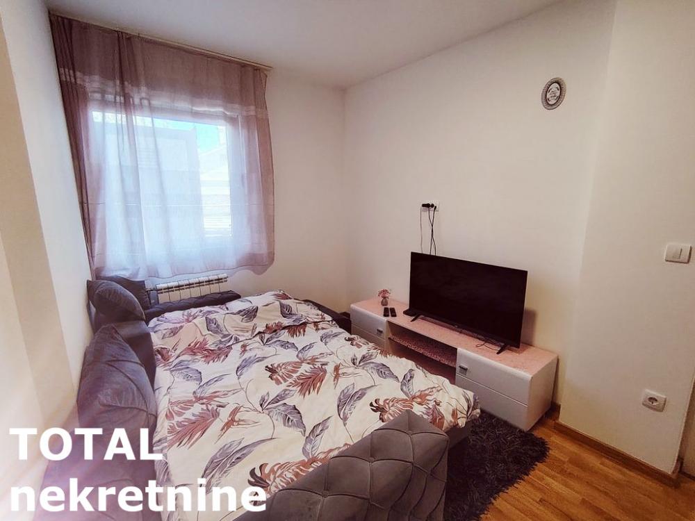 Slika 8 - Stan,NOVI SAD,SALAJKA,kv: 30.00, € 90130, ID: 1098796