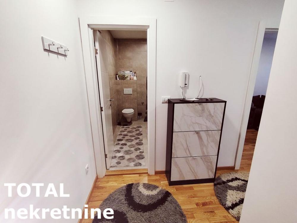 Slika 11 - Stan,NOVI SAD,SALAJKA,kv: 30.00, € 90130, ID: 1098796