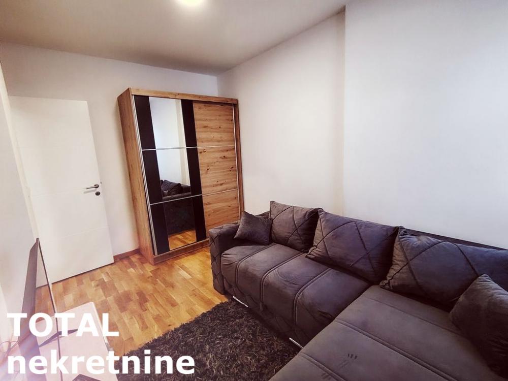 Slika 6 - Stan,NOVI SAD,SALAJKA,kv: 30.00, € 90130, ID: 1098796