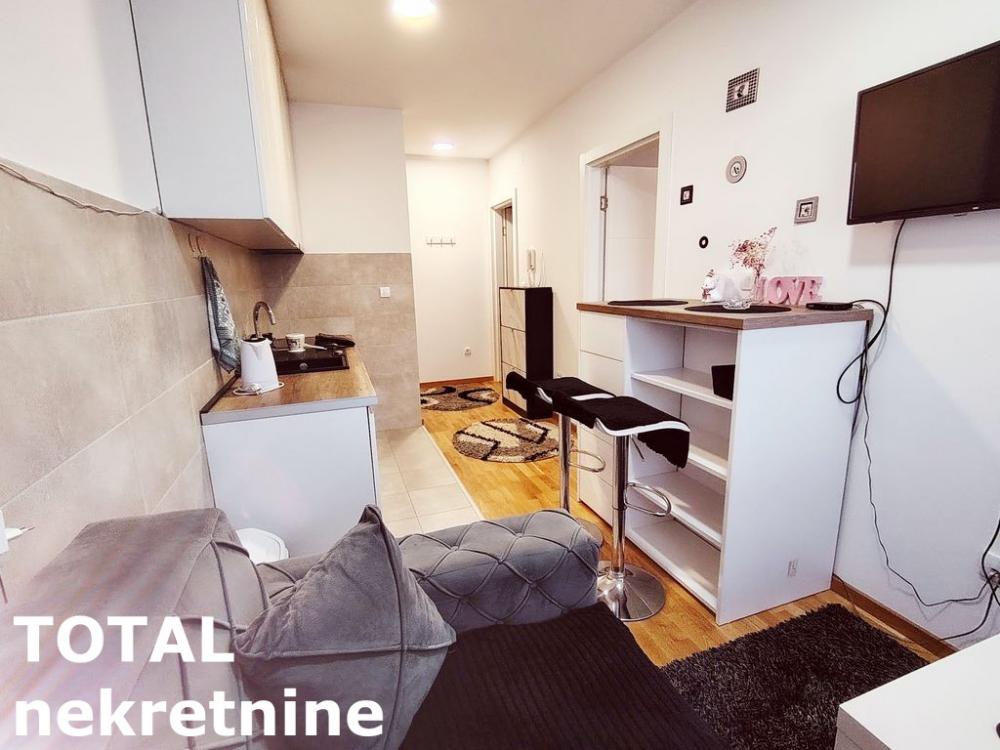 Slika 2 - Stan,NOVI SAD,SALAJKA,kv: 30.00, € 90130, ID: 1098796