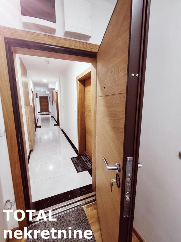 Slika 9 - Stan,NOVI SAD,SALAJKA,kv: 30.00, € 90130, ID: 1098796