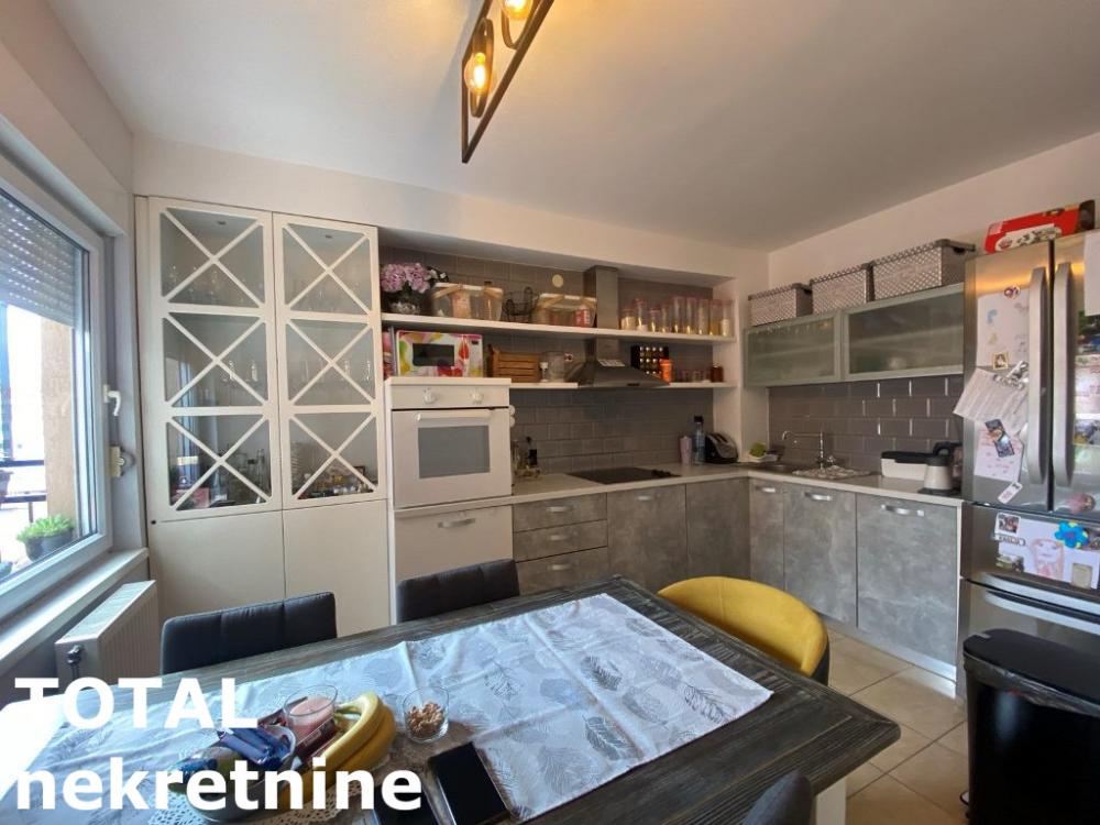 Slika 3 - Stan,NOVI SAD,NOVA DETELINARA,kv: 83.00, € 170150, ID: 1098936