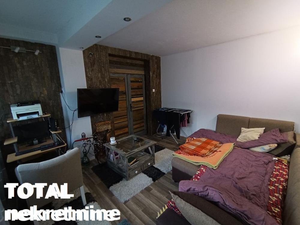 Slika 3 - Stan,NOVI SAD,BULEVAR,kv: 56.00, € 133900, ID: 1094173