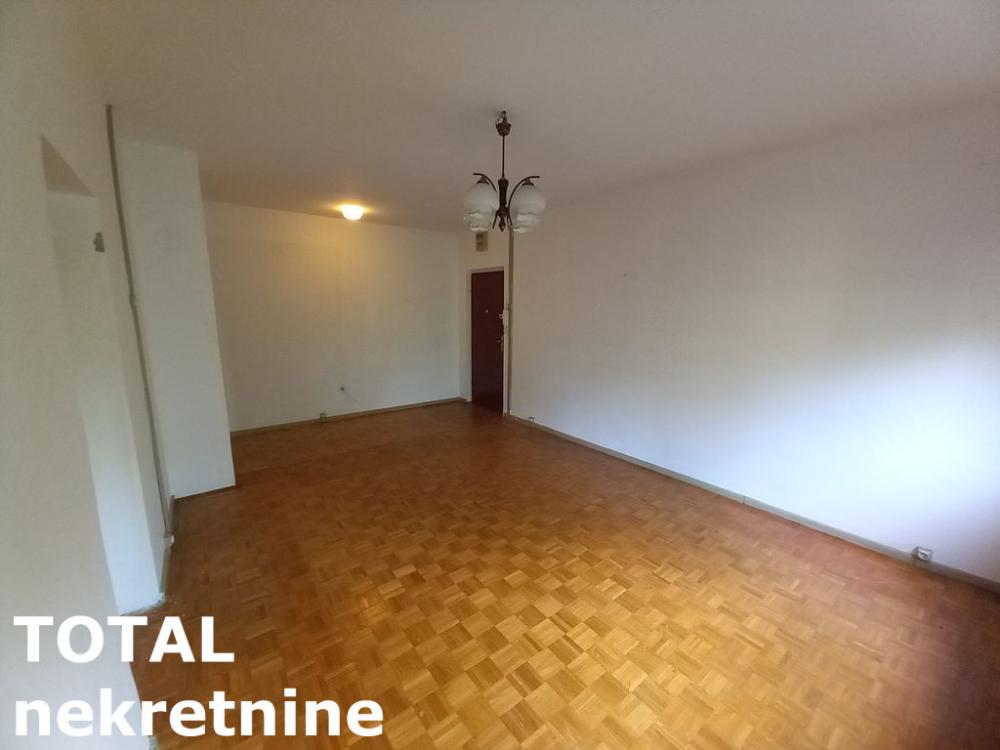 Slika 1 - Stan,NOVI SAD,SAJAM,kv: 70.00, € 140000, ID: 1097302