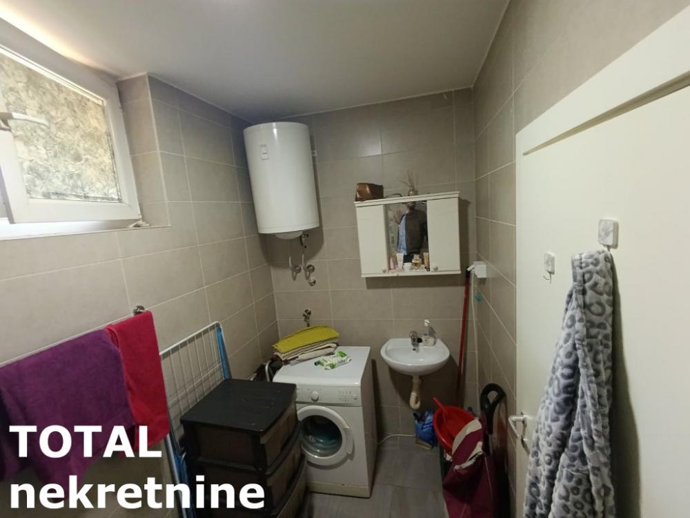 Slika 7 - Stan,NOVI SAD,ADICE,kv: 26.00, € 53560, ID: 1100625