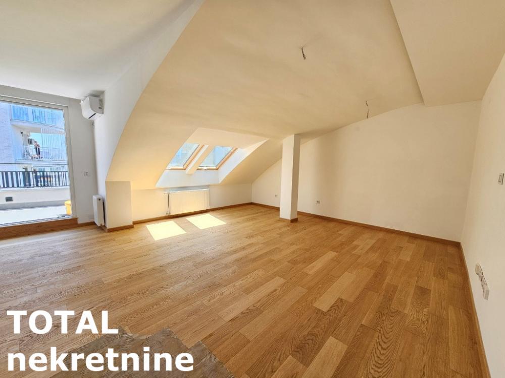 Slika 11 - Stan,NOVI SAD,GRBAVICA,kv: 185.00, € 566500, ID: 1100859