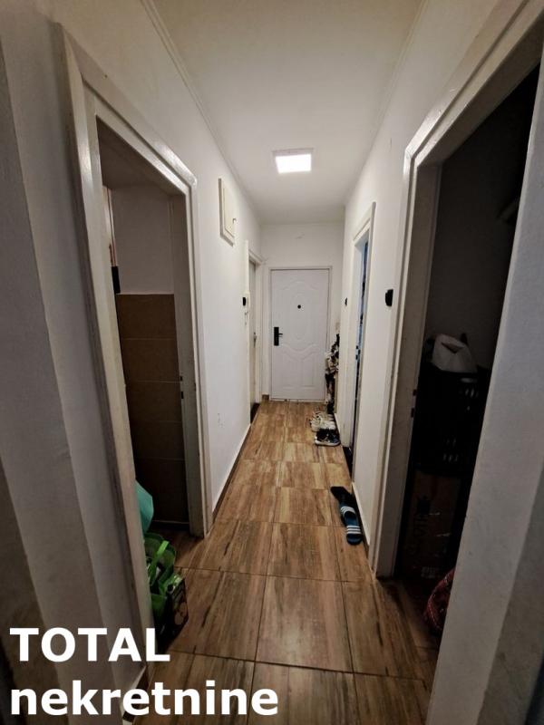 Slika 9 - Stan,NOVI SAD,BULEVAR,kv: 51.00, € 133900, ID: 1098790