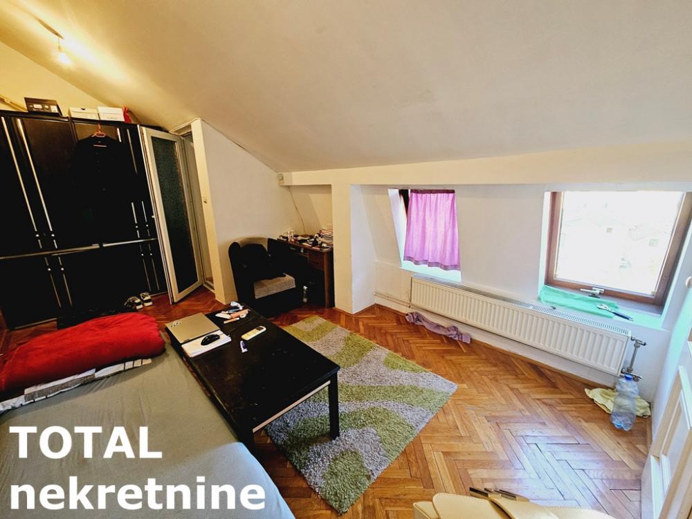 Slika 1 - Stan,NOVI SAD,CENTAR,kv: 26.00, € 76220, ID: 1099456