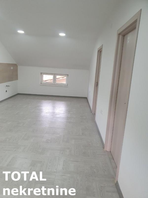 Slika 8 - Stan,NOVI SAD,KLISA,kv: 71.00, € 113300, ID: 1099646
