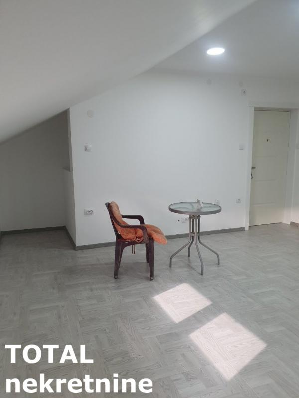 Slika 10 - Stan,NOVI SAD,KLISA,kv: 71.00, € 113300, ID: 1099646