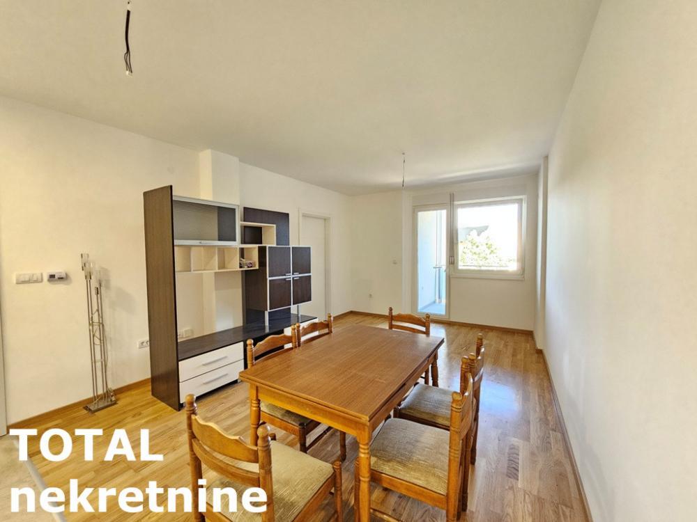 Glavna slika -Stan,NOVI SAD,TELEP,kv: 68.00, € 171600, ID: 1100844