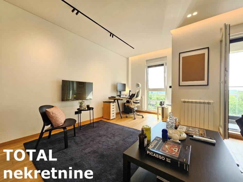 Slika 3 - Stan,NOVI SAD,BULEVAR EVROPE,kv: 61.00, € 220000, ID: 1100378