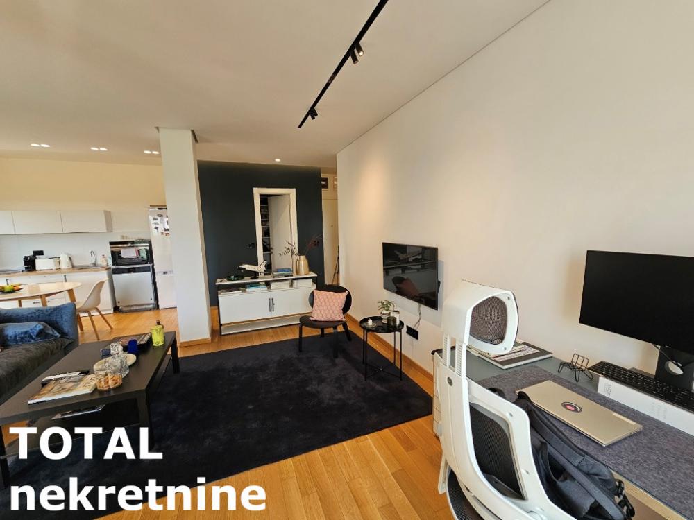 Slika 6 - Stan,NOVI SAD,BULEVAR EVROPE,kv: 61.00, € 220000, ID: 1100378