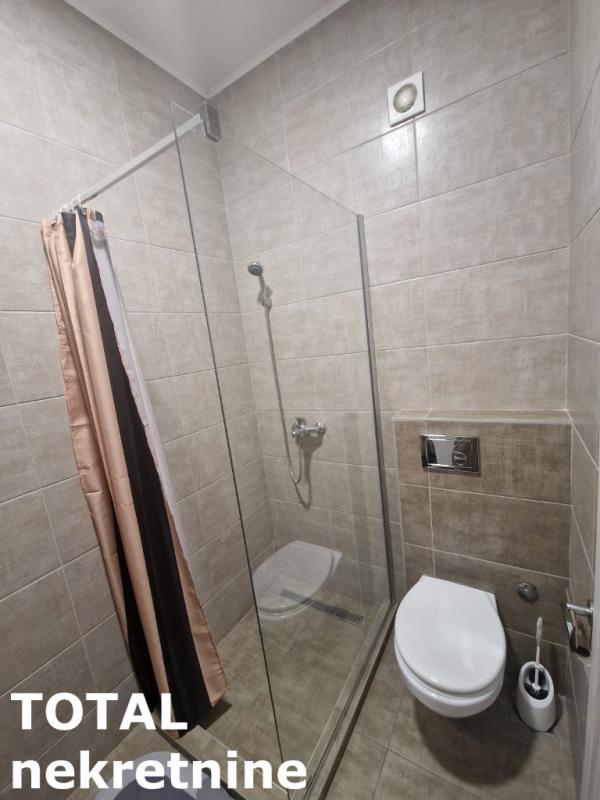 Slika 9 - Stan,NOVI SAD,SALAJKA,kv: 41.00, € 127100, ID: 1100555