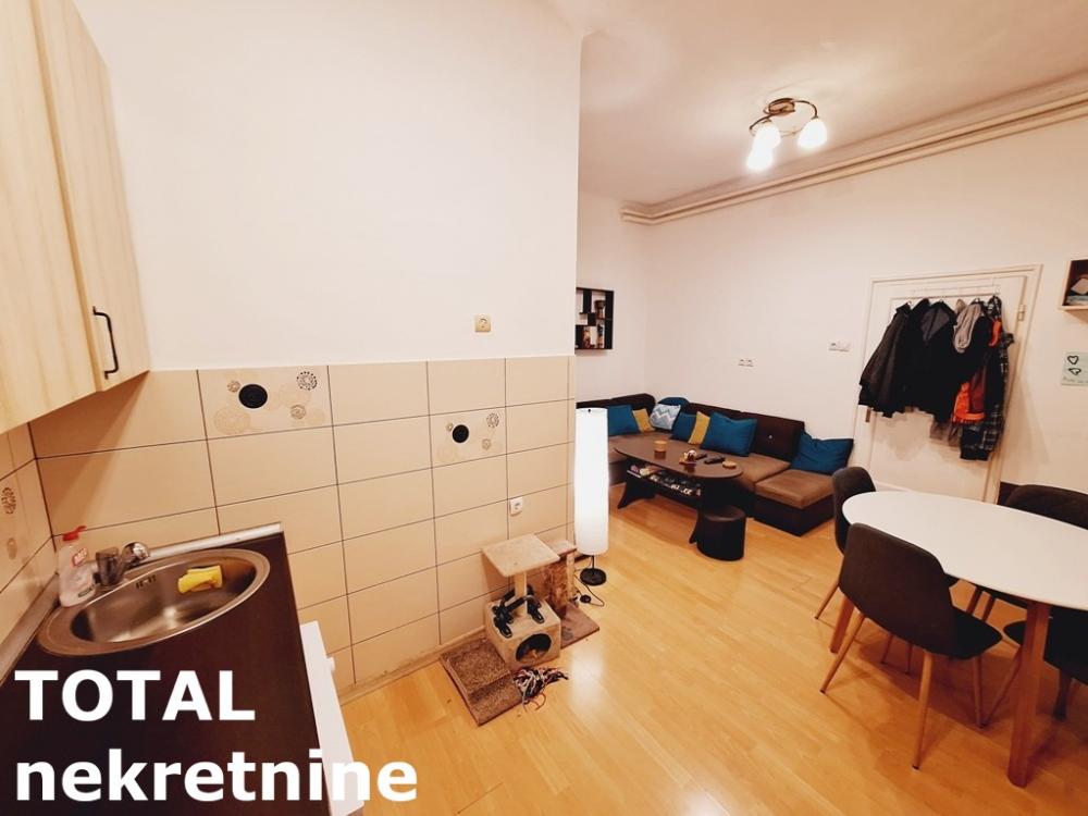 Slika 11 - Stan,NOVI SAD,CENTAR,kv: 106.00, € 327550, ID: 1097226