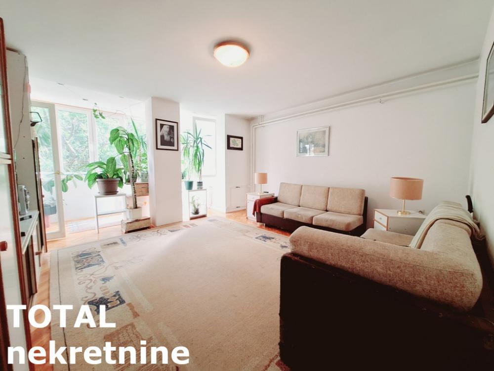 Glavna slika -Stan,NOVI SAD,CENTAR,kv: 83.00, € 290000, ID: 1099401