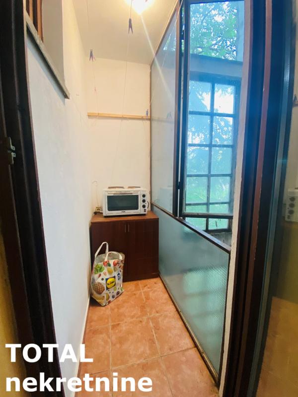 Slika 8 - Stan,NOVI SAD,CENTAR,kv: 29.00, € 96800, ID: 1098443